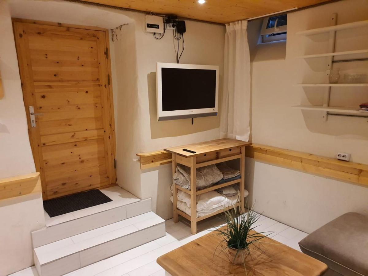 City Center Basement Studio Talin Exterior foto